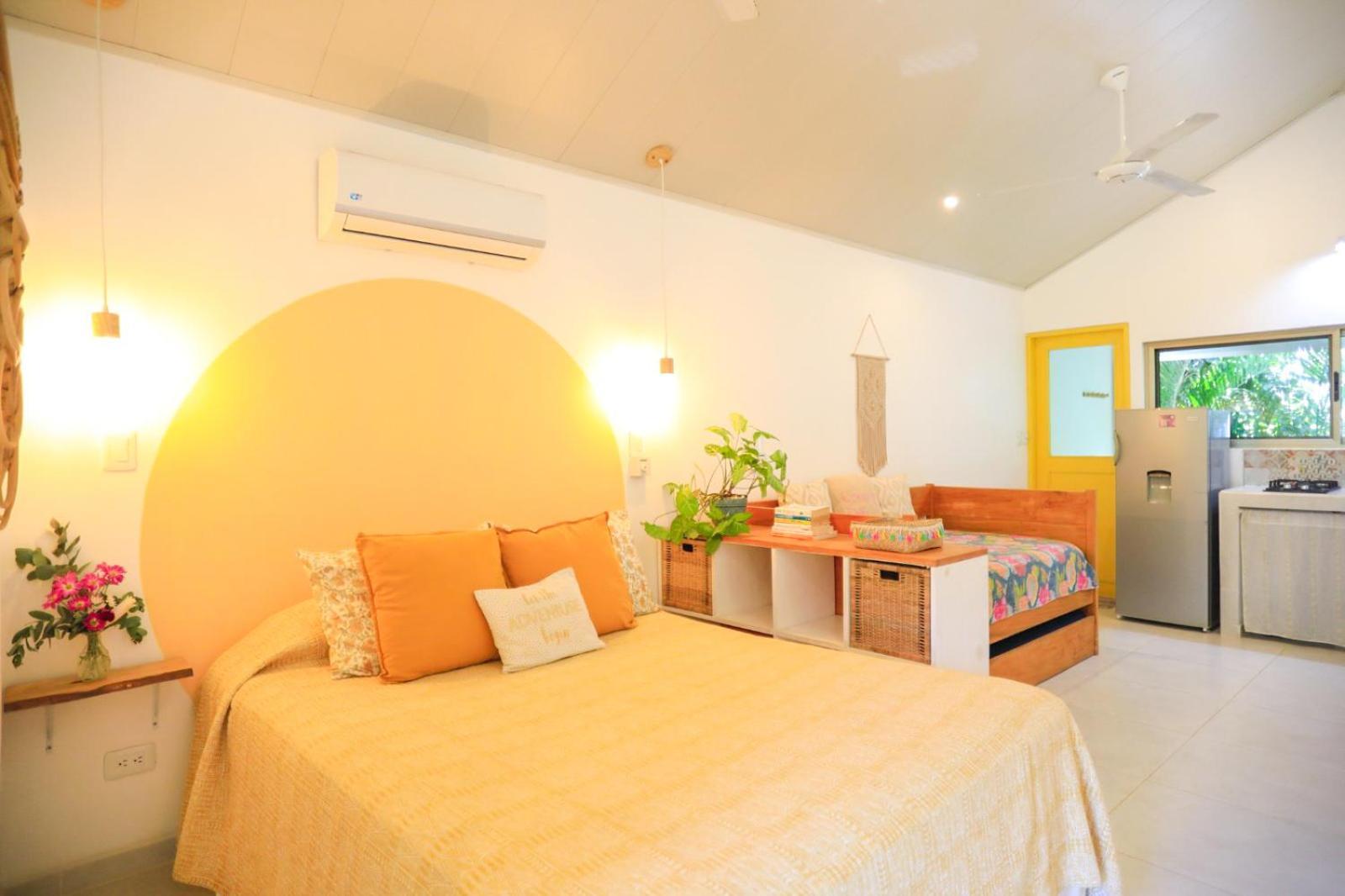 Calma Apartments Costa Rica 马尔帕伊斯 外观 照片
