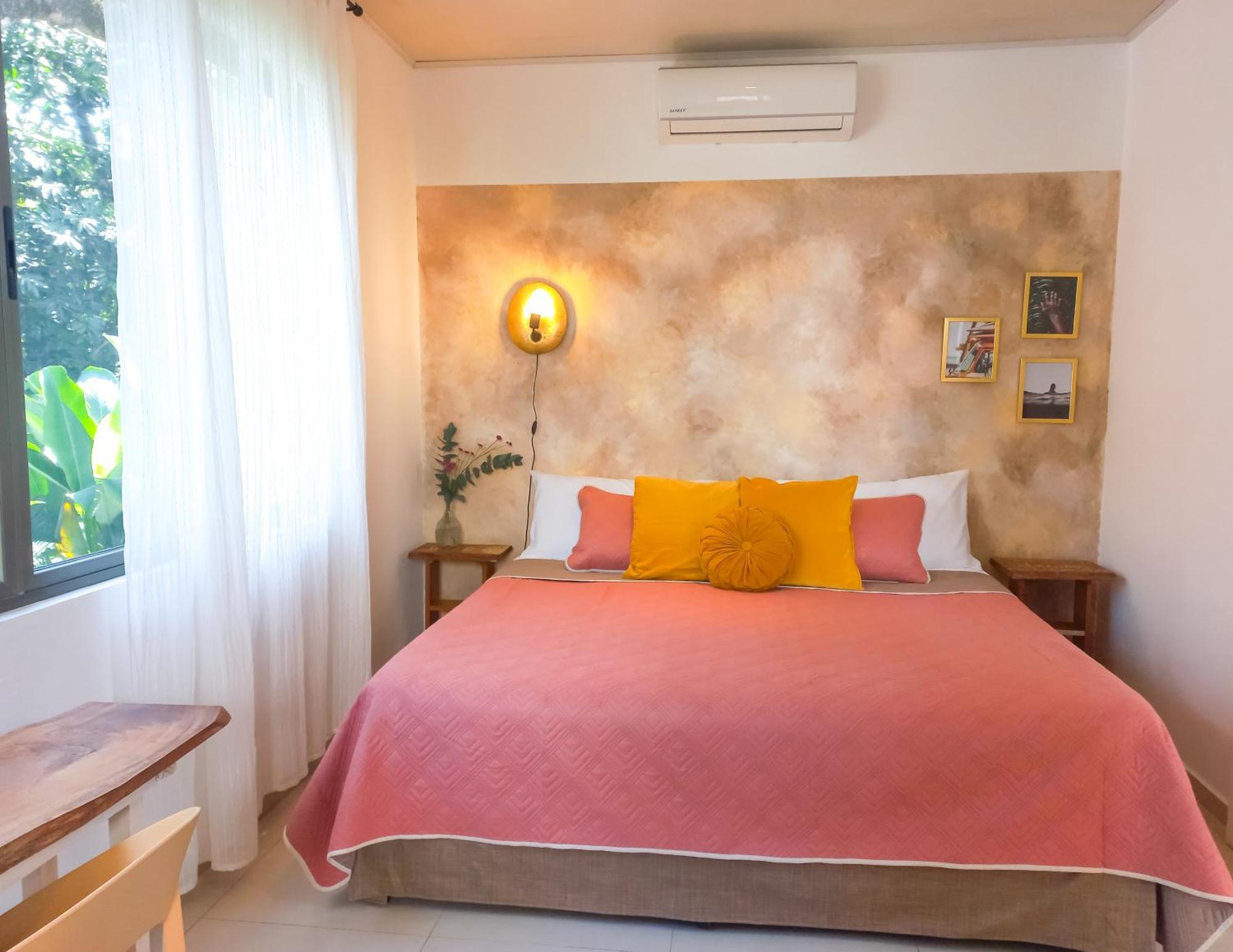 Calma Apartments Costa Rica 马尔帕伊斯 外观 照片